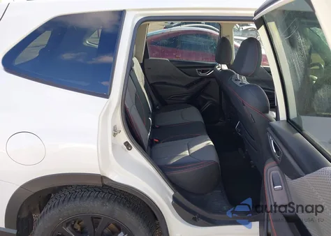 2020 Subaru Forester Sport z USA, uszkodzony, nr VIN JF2SKARCXLH577311